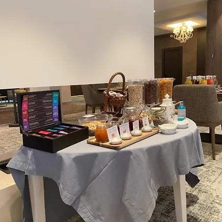 Hotell Nouvel Du Commerce 3*