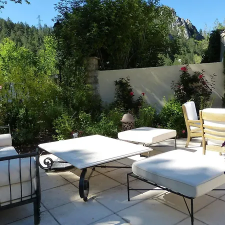 Hotell Nouvel Du Commerce Castellane